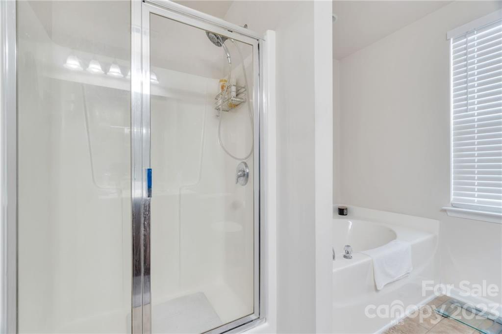 Falcon Ridge - Residential