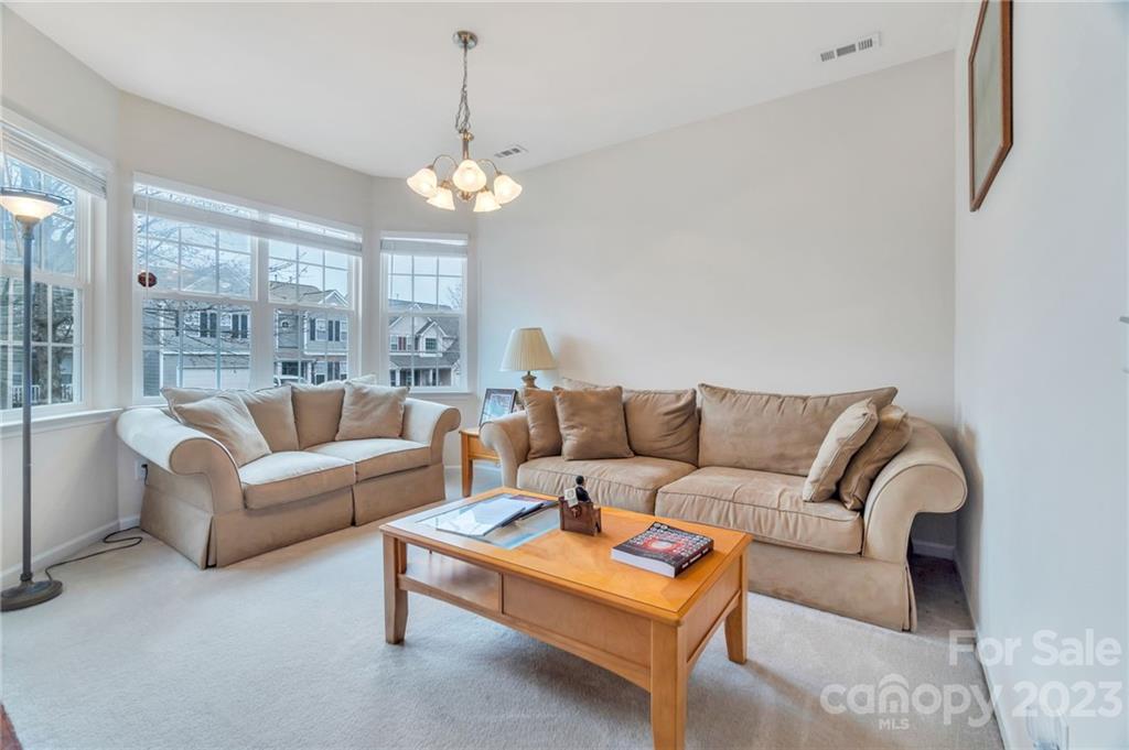 Falcon Ridge - Residential