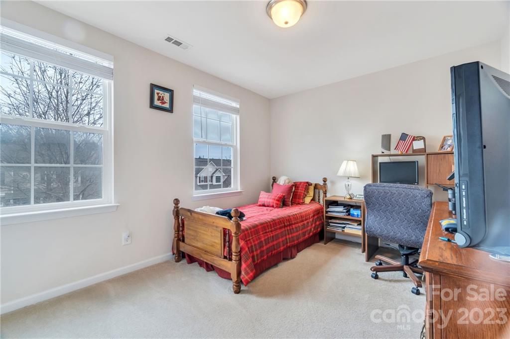 Falcon Ridge - Residential