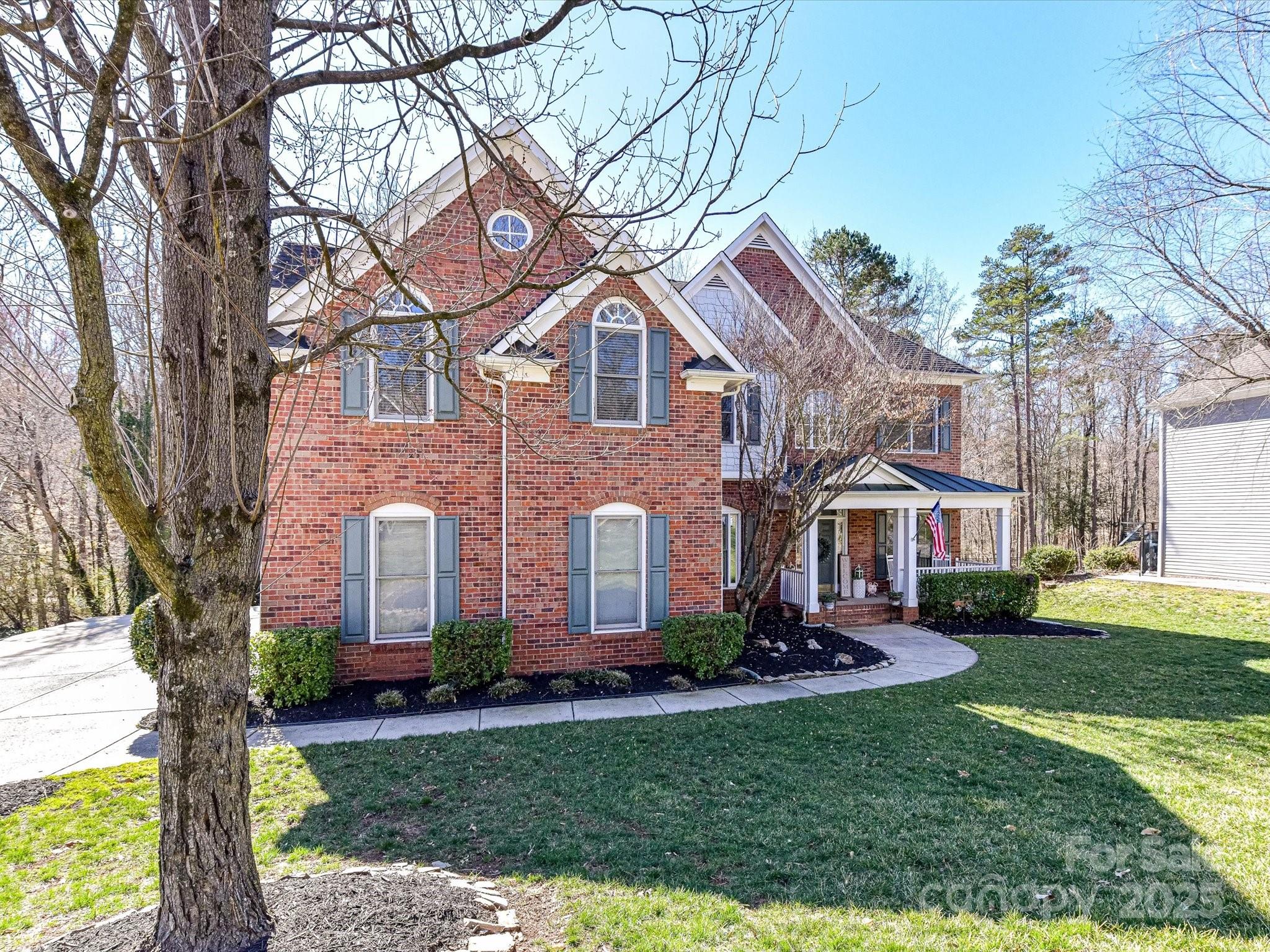 5405 Silver Creek Drive