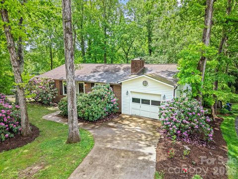 98 Pensacola Avenue Arden NC 28704