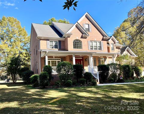 Photo of 1015 Estate Lane, Weddington, NC 28104 (MLS # 4317538)