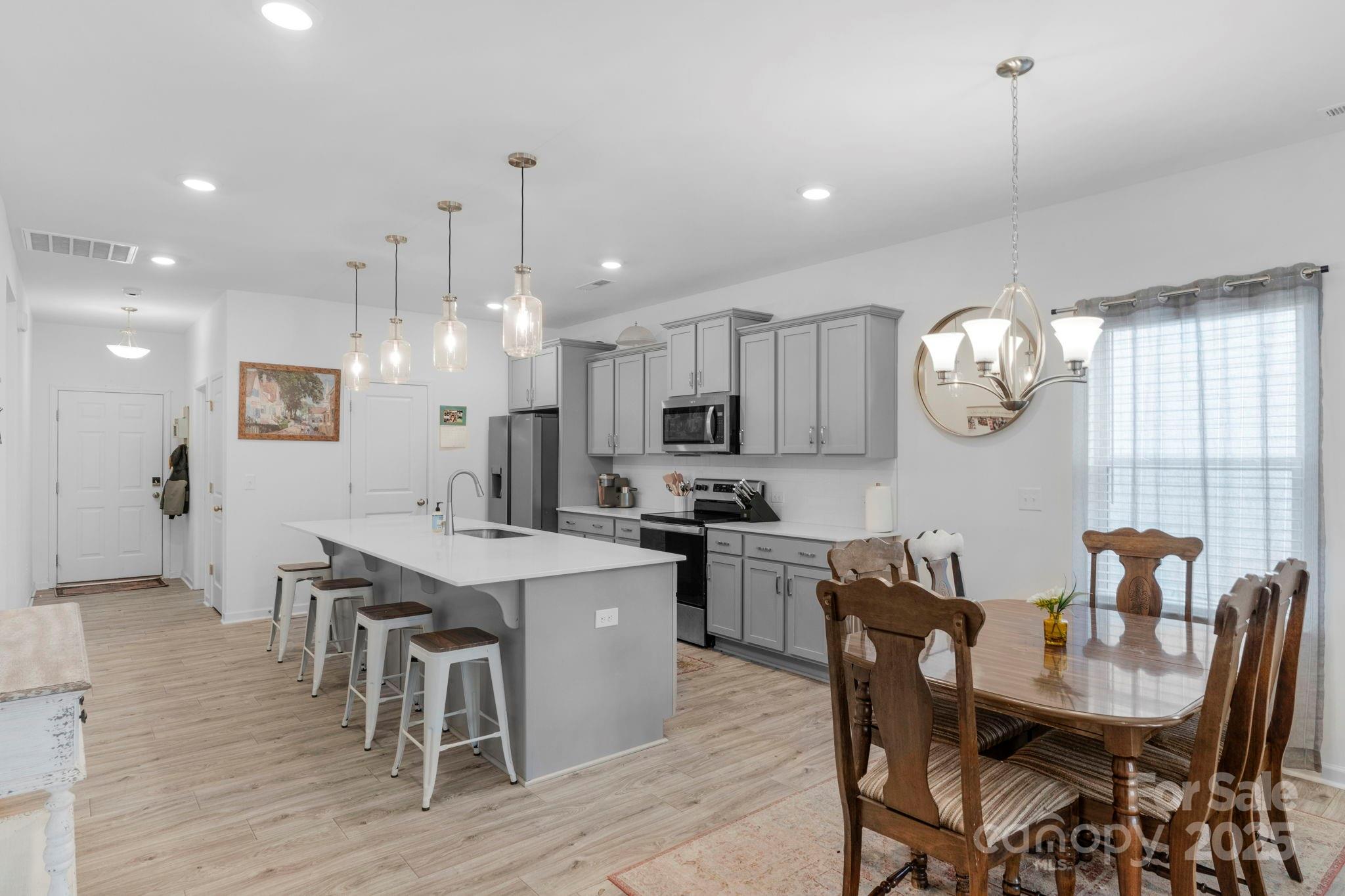 The Glenns - Residential