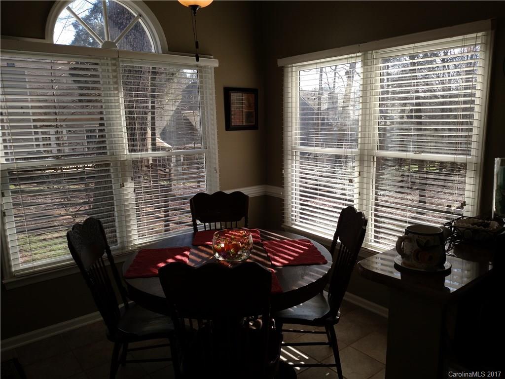 DAVIS LAKE - Residential