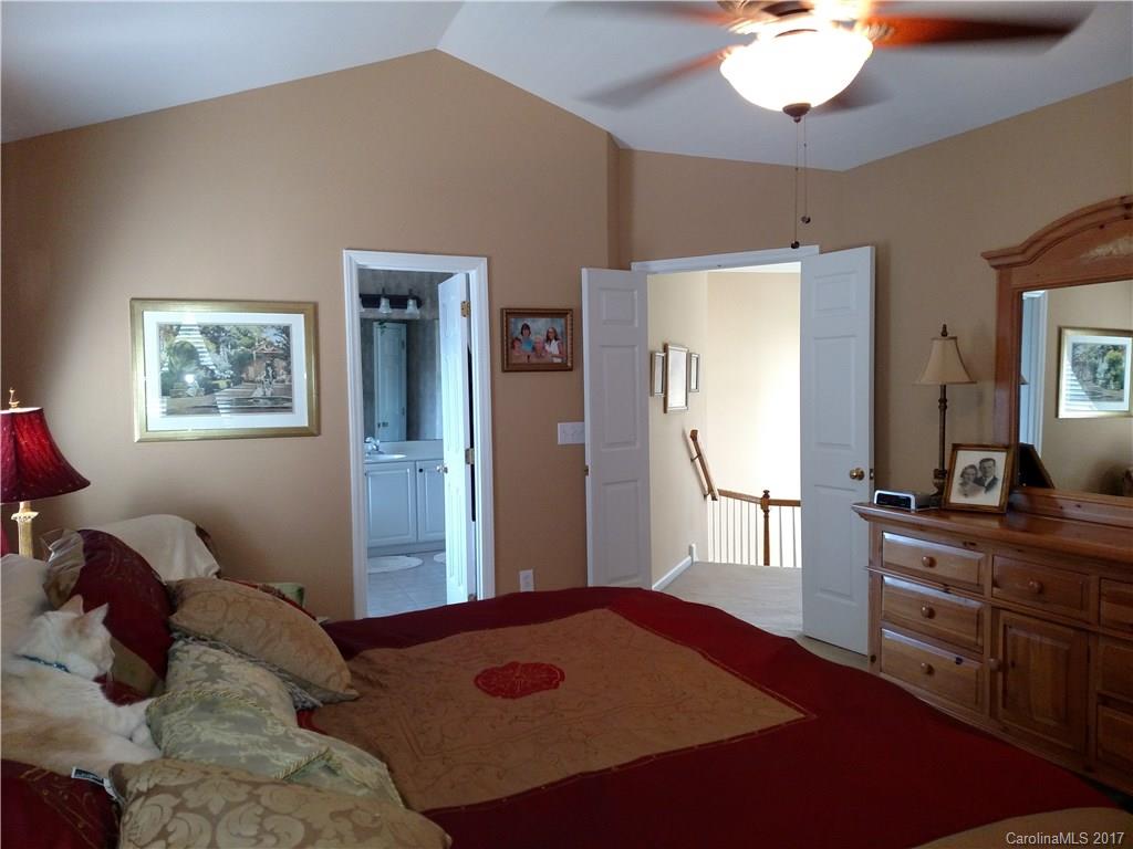 DAVIS LAKE - Residential