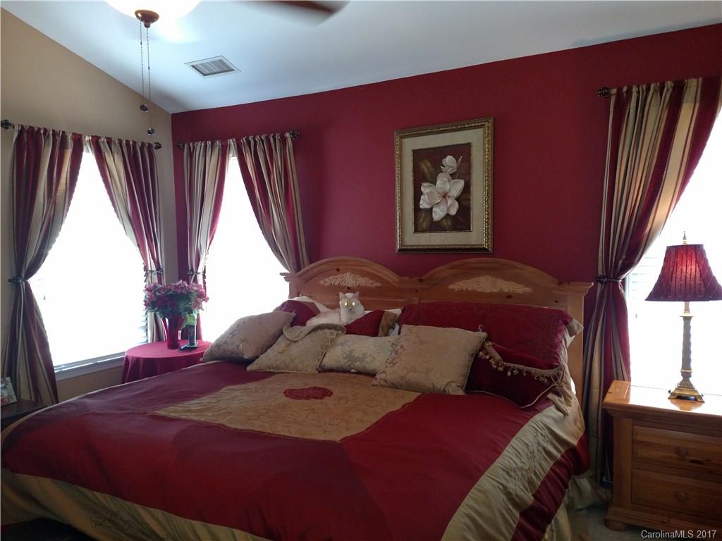 DAVIS LAKE - Residential