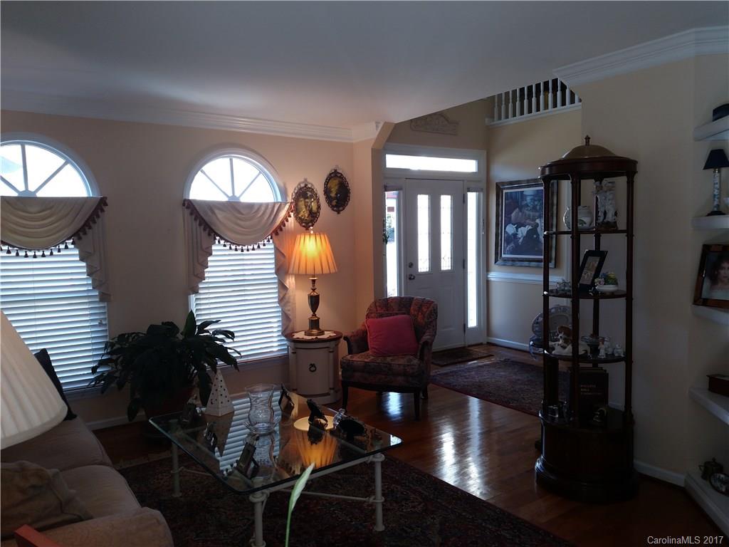 DAVIS LAKE - Residential