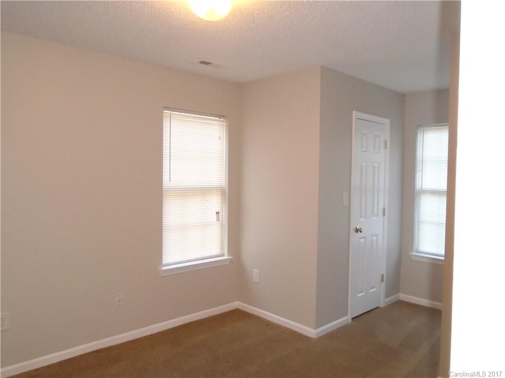 Oakdale Village - Residential Lease