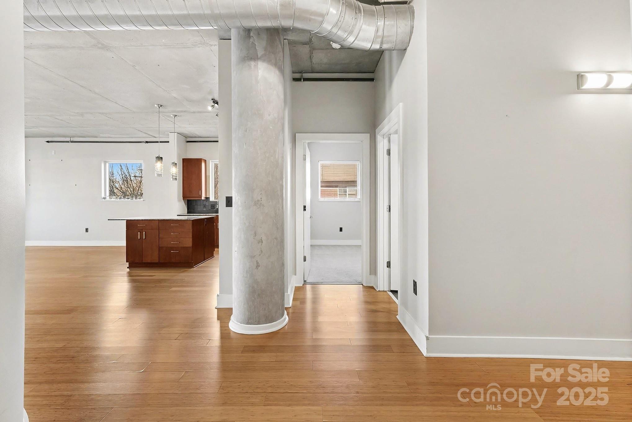 Courtside - Residential