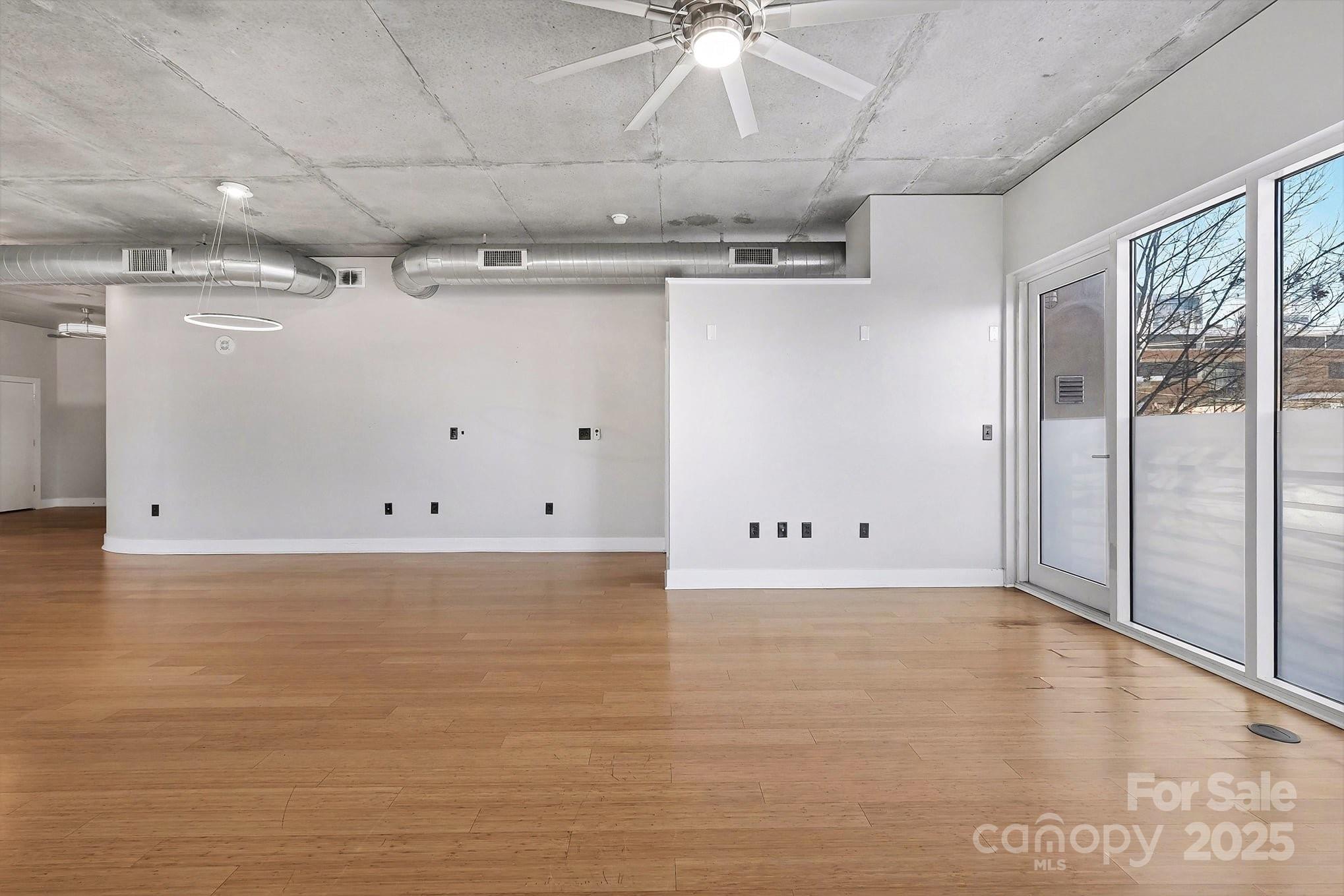 Courtside - Residential