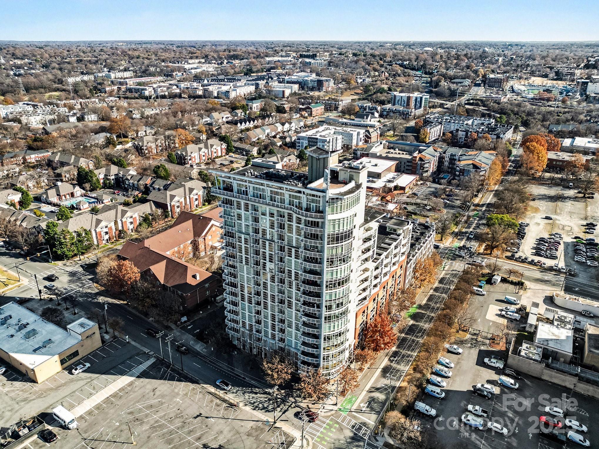 Courtside - Residential