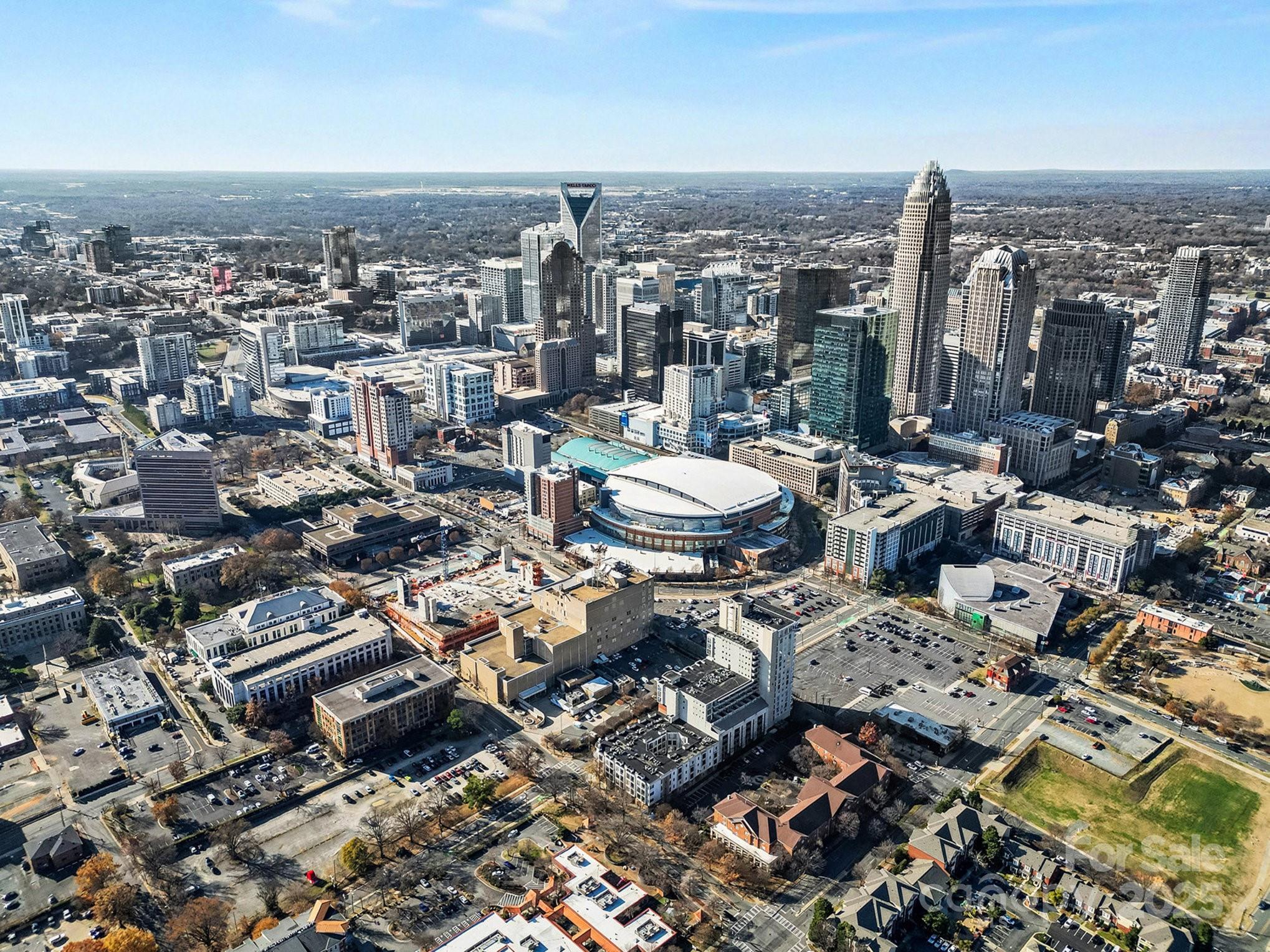 Courtside - Residential