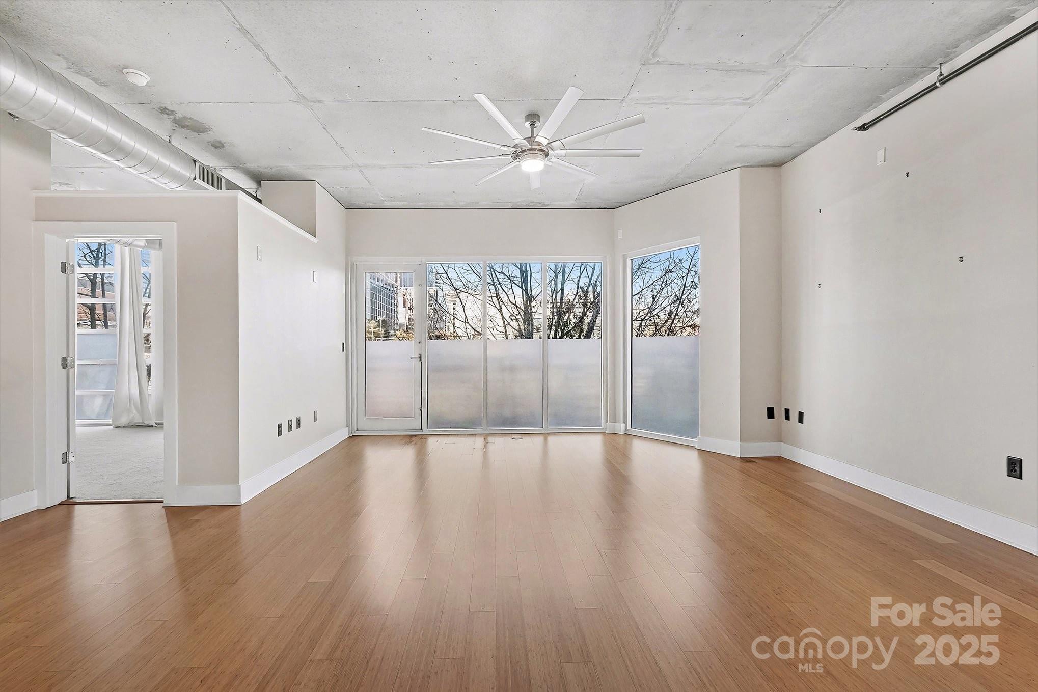 Courtside - Residential