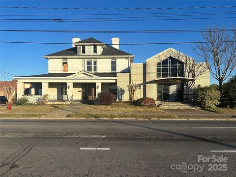 206 Broad Street Gastonia NC 28054