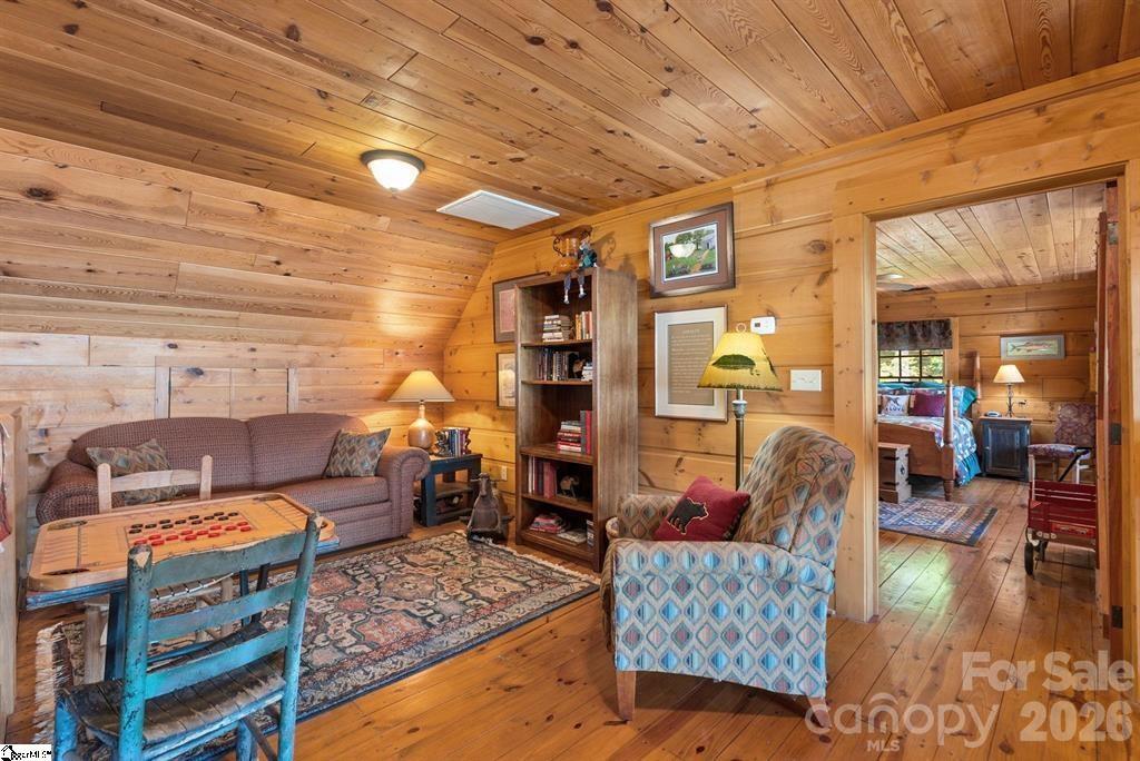 White Oak Mountain - Residential