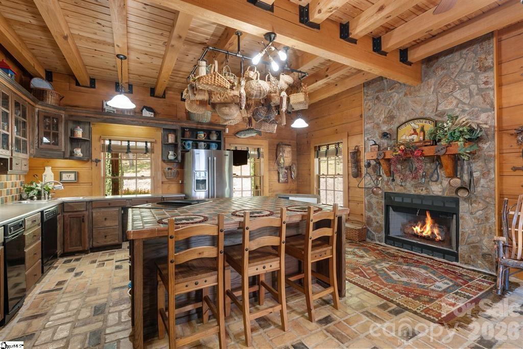 White Oak Mountain - Residential