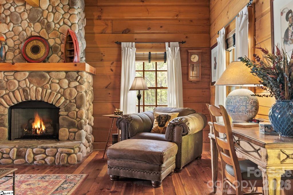 White Oak Mountain - Residential