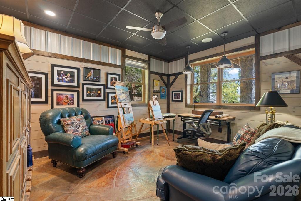 White Oak Mountain - Residential