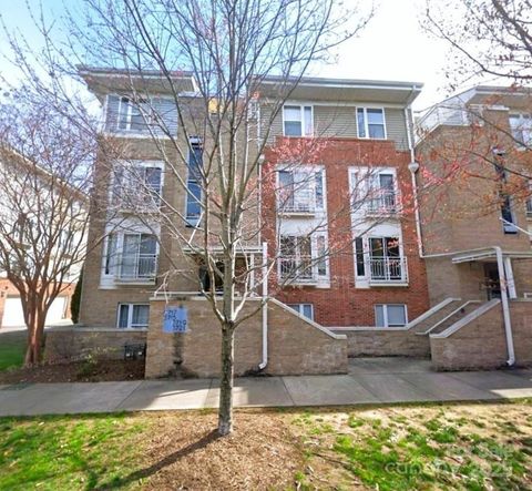 3721 Picasso Court Charlotte NC 28205