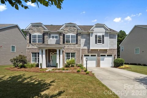 Photo of 4672 Carrington Drive, Lancaster, SC 29720 (MLS # 4389386)