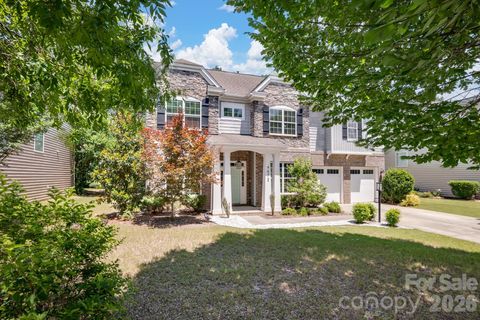 Photo of 4672 Carrington Drive, Lancaster, SC 29720 (MLS # 4389386)