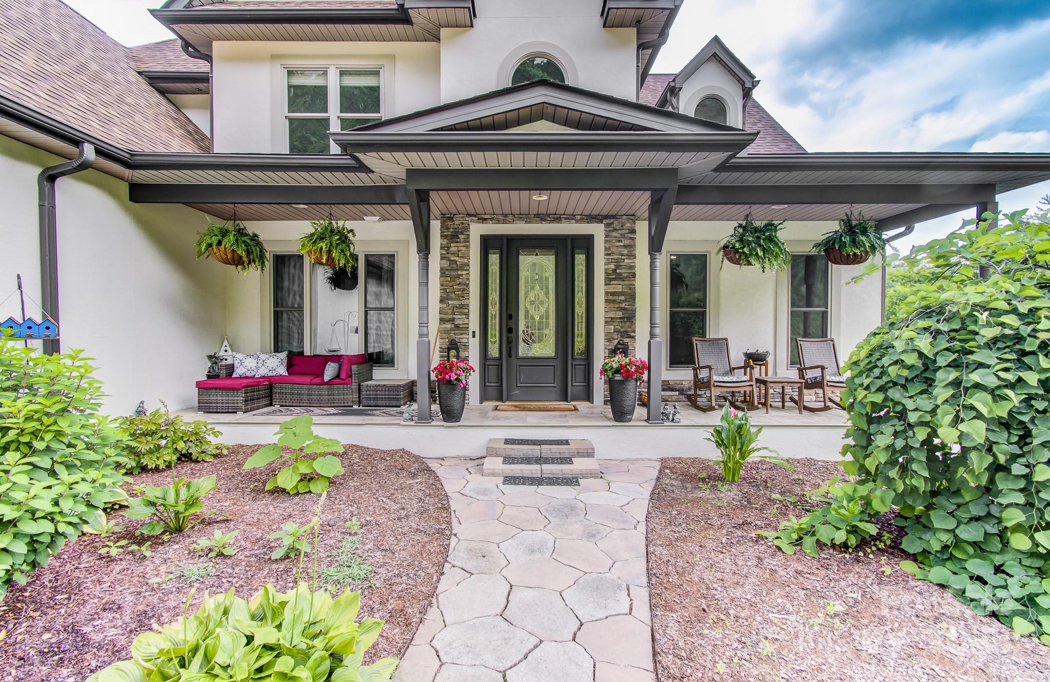 54 Mcintyre Drive