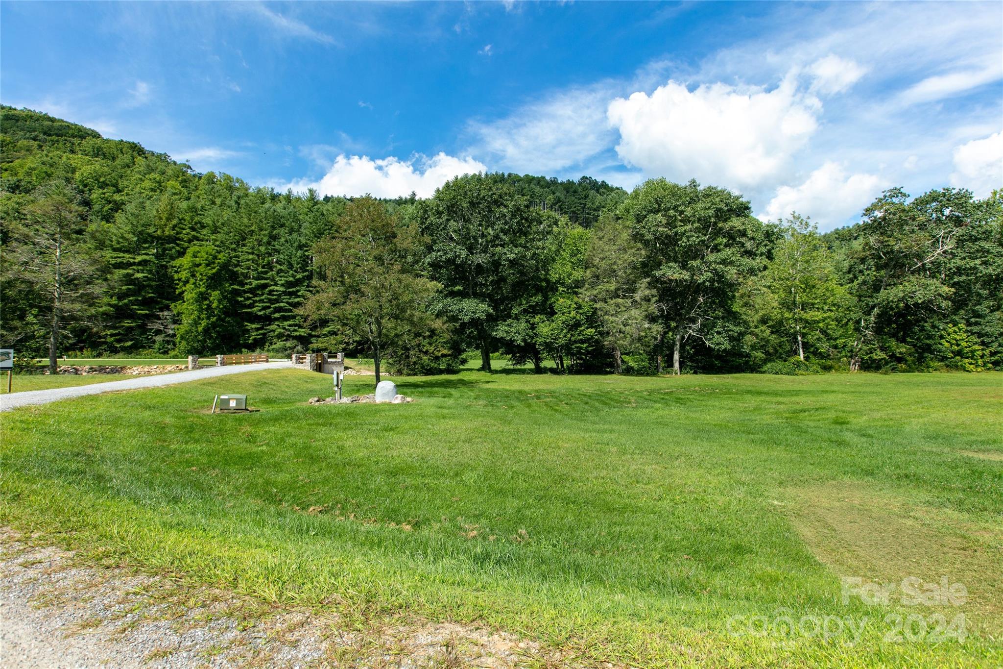 141 Parker Road 4