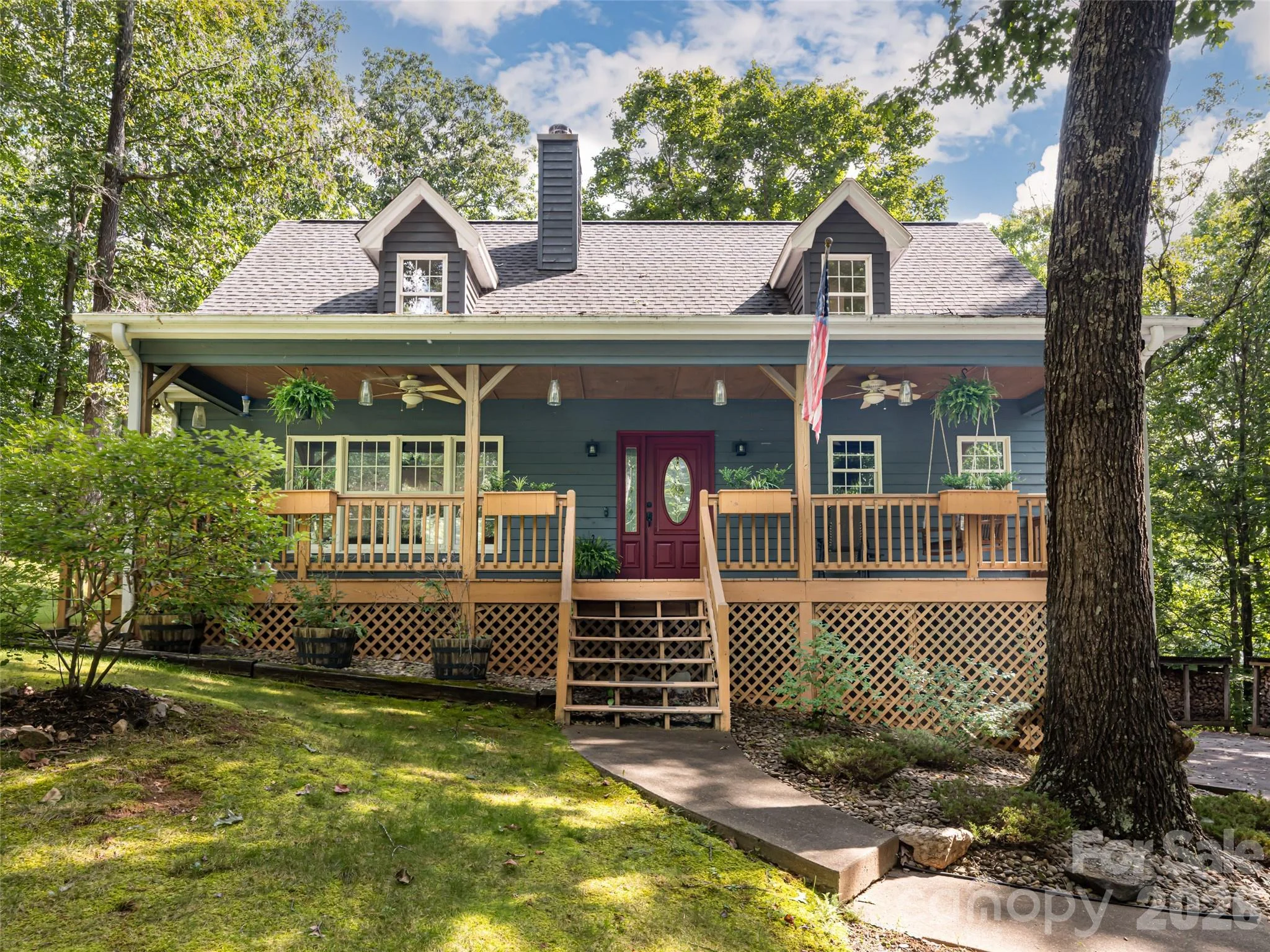 12 Howling Waite Ridge, Candler, NC, 28715