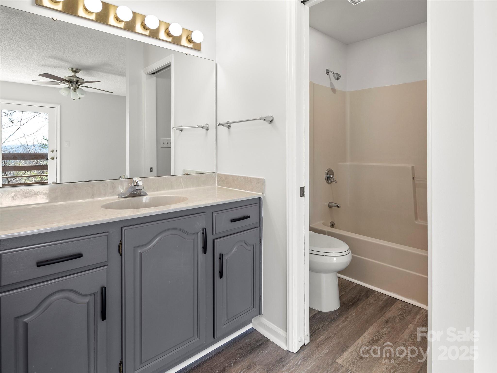 Pine Cliff Condominiums - Residential