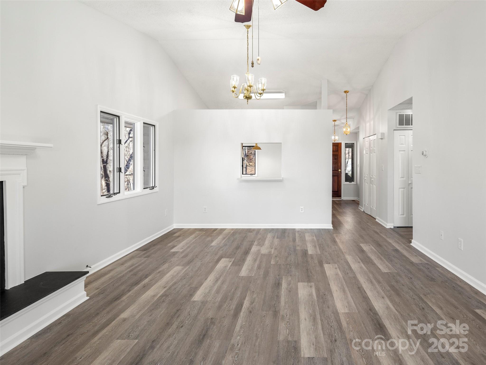 Pine Cliff Condominiums - Residential