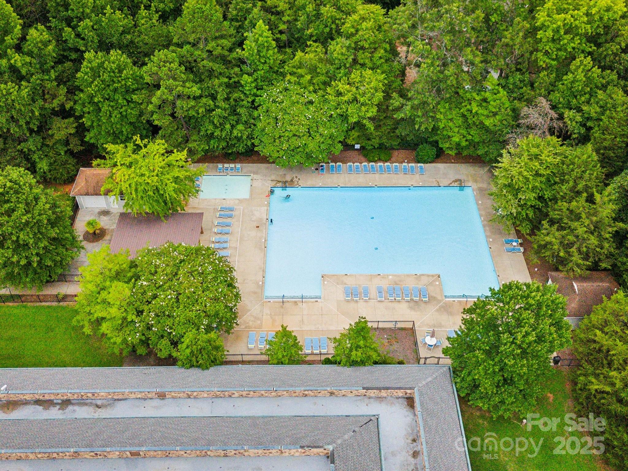 Pikeview Place - Residential