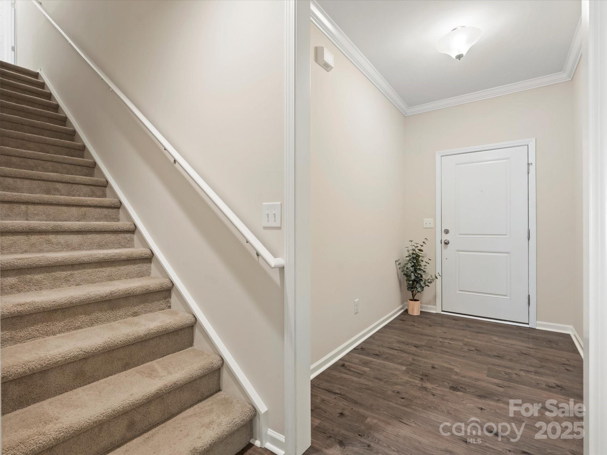 Pikeview Place - Residential