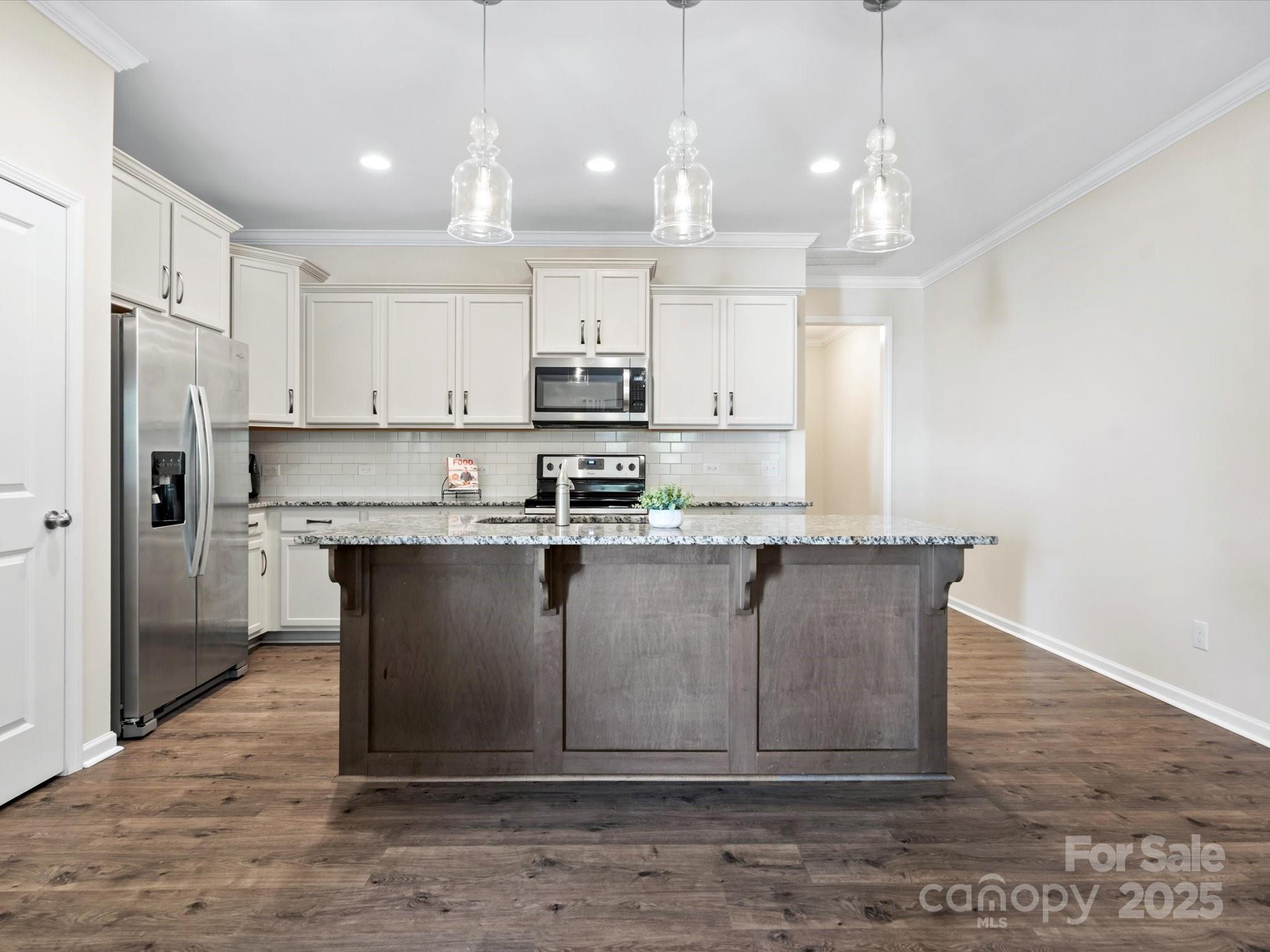 Pikeview Place - Residential