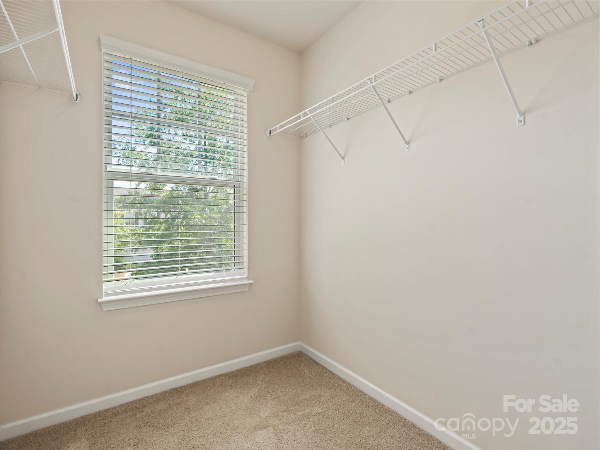 Pikeview Place - Residential