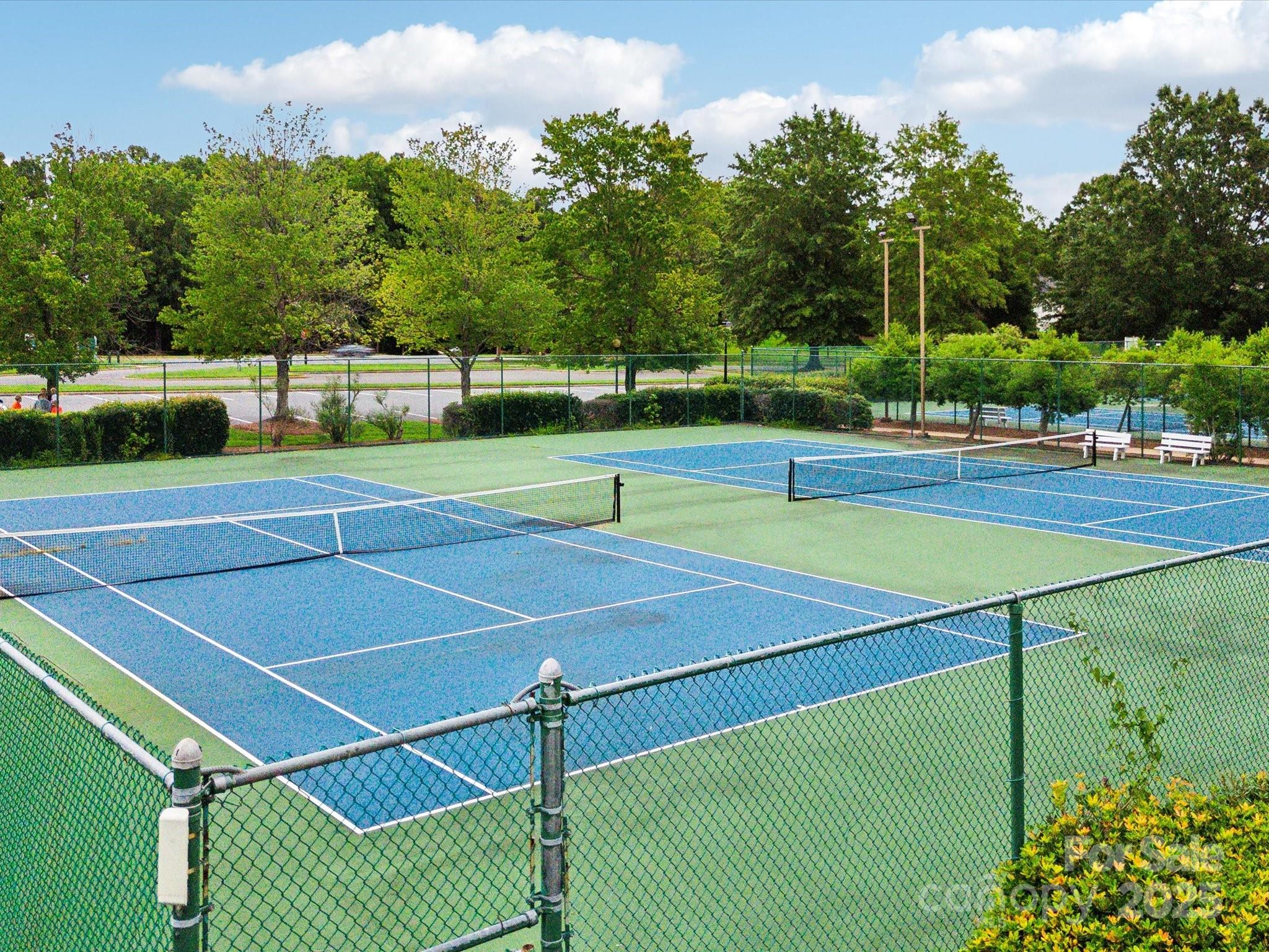 Pikeview Place - Residential