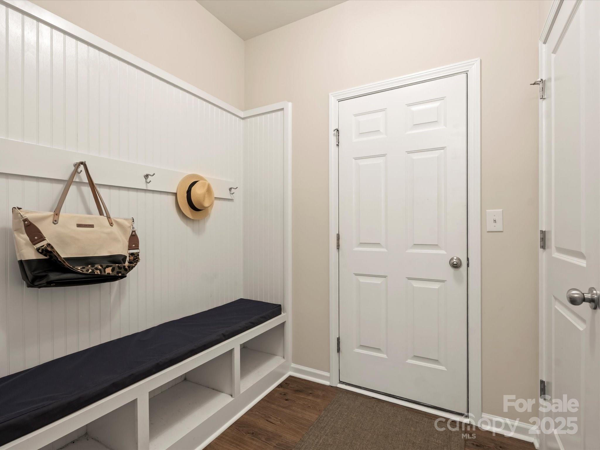 Pikeview Place - Residential