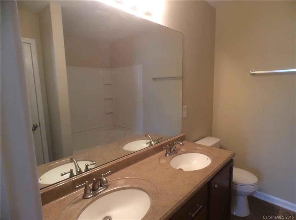 Keller Woods - Residential Lease