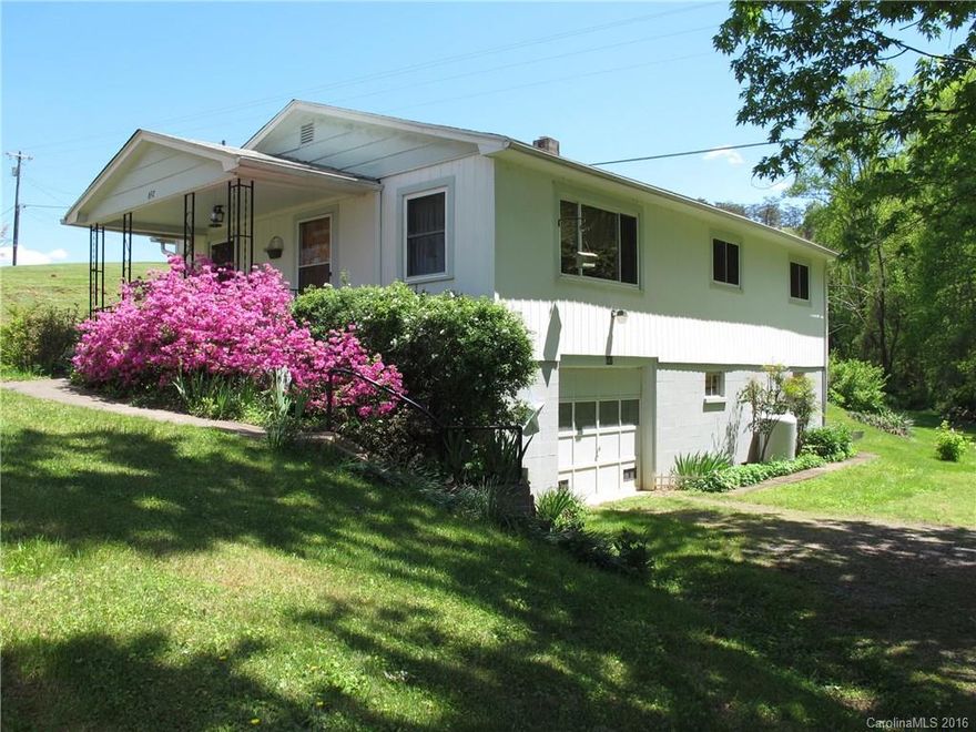 This wonderful home was built w/beautiful reclaimed heart of pine floors from an old nearby church and used throughout. The charming home is well constructed, full of light and has an open floor plan. Improvements include HVAC & ducts, windows, roof, well-pump & tank, water filter, electrical upgrades, blown-in insulation in ceiling. Gardener's delight with very fertile soil.