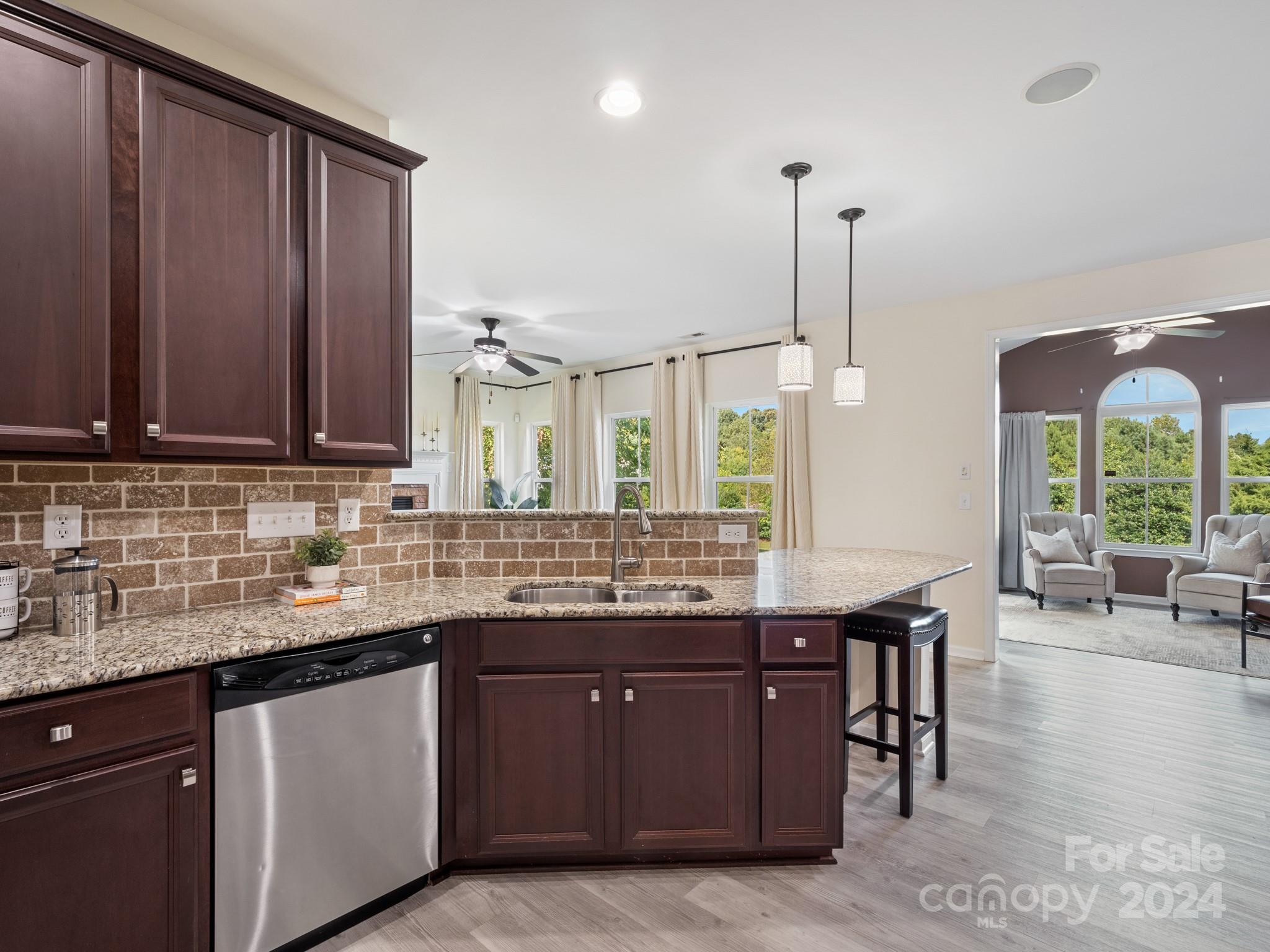 Rosemont - Residential