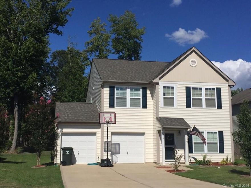 Great home in prime condition with 4 bedrooms. 2 1/2 baths. double garage. House backs up to the wooded common area!! Large open kitchen and living area. New Paint!! Gas heat bill about $100 in winter months. Power Bill about $140 in the heat of the summer.