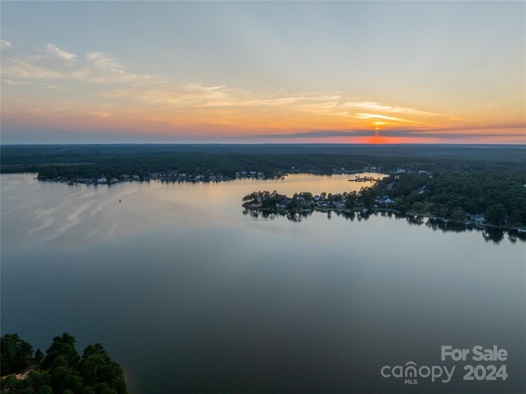134 Lawrence Overlook