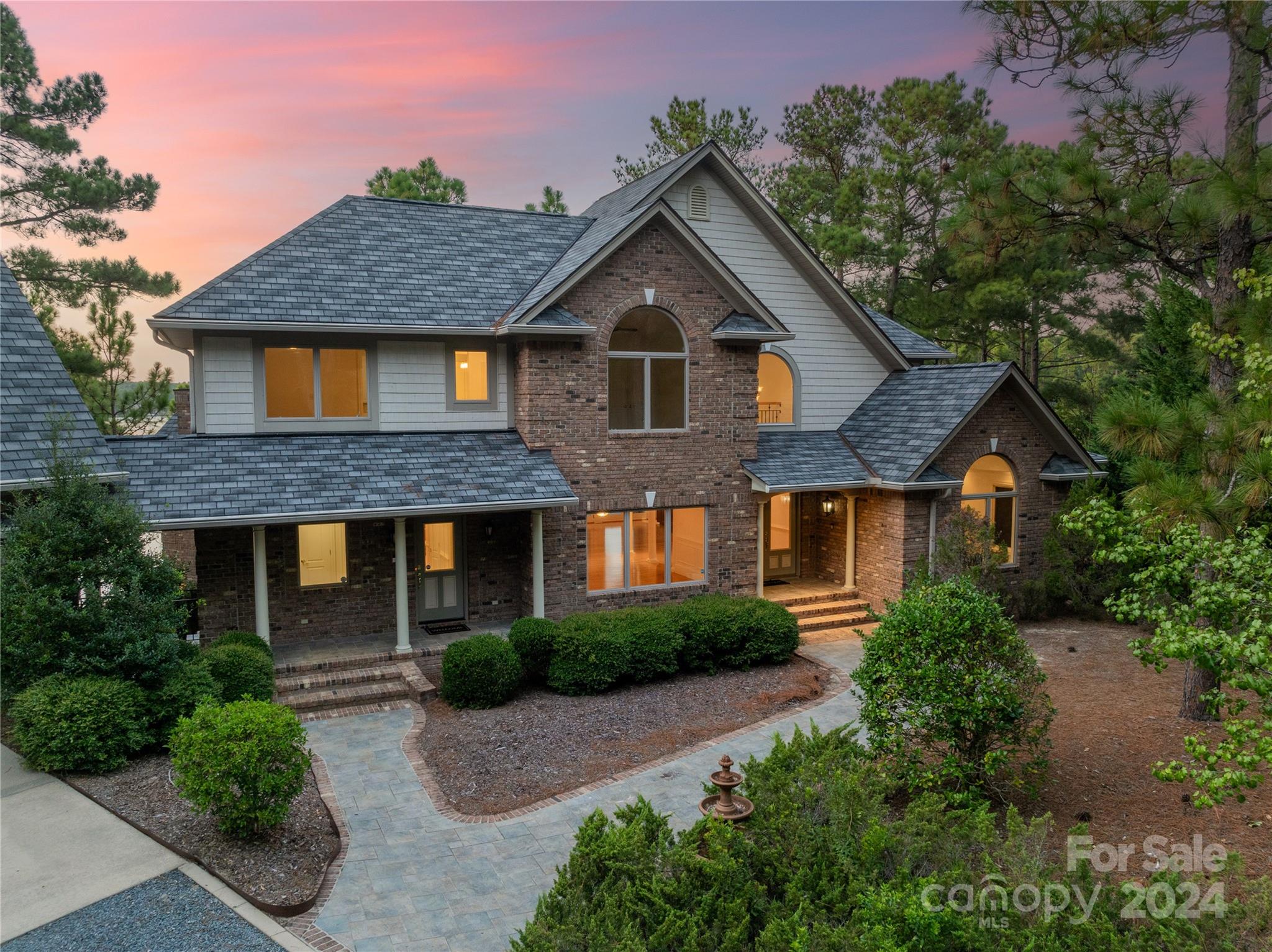 134 Lawrence Overlook