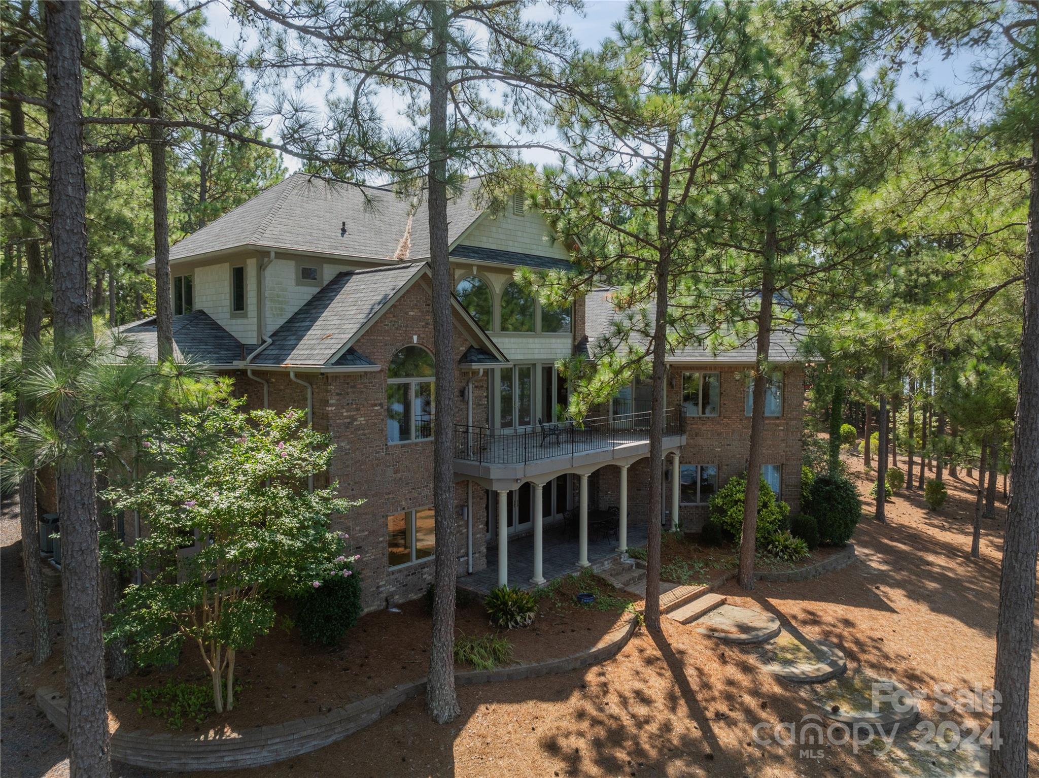 Seven Lakes West - Residential