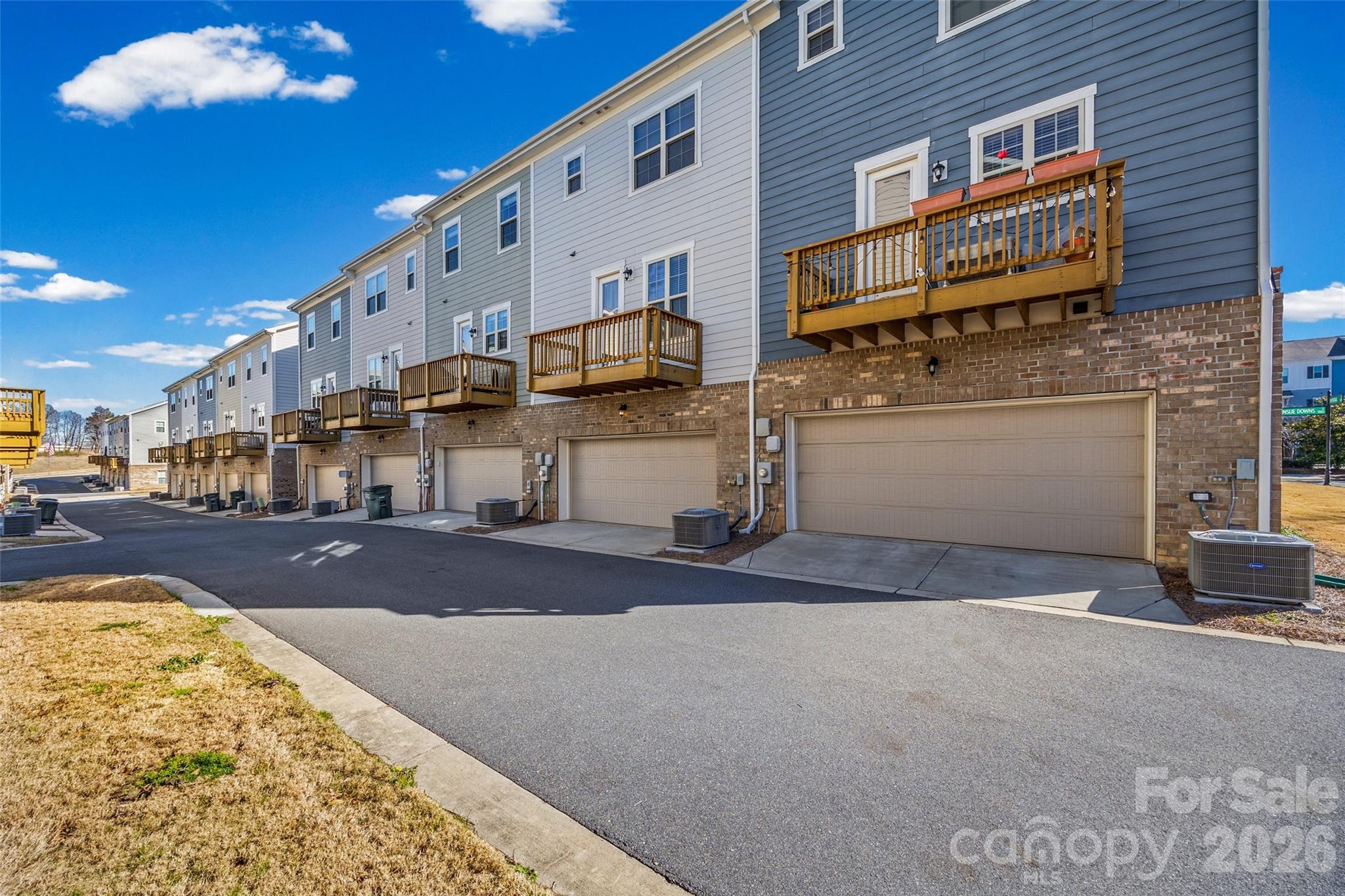 Hadley at Arrowood Station - Residential