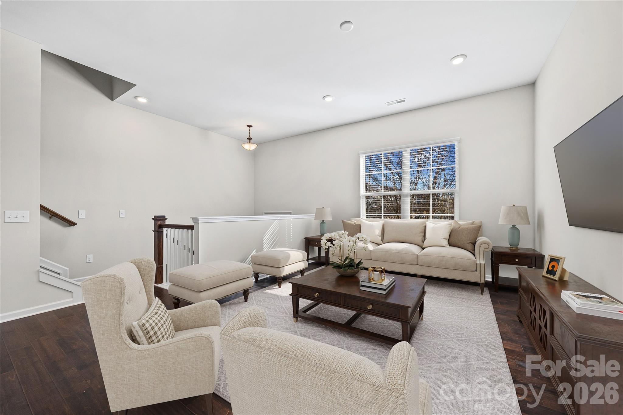 9236 Ainslie Downs Street