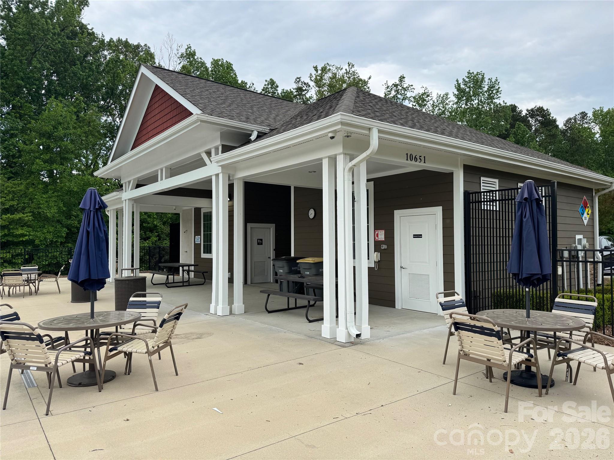 Waterford on the Rocky River - Residential