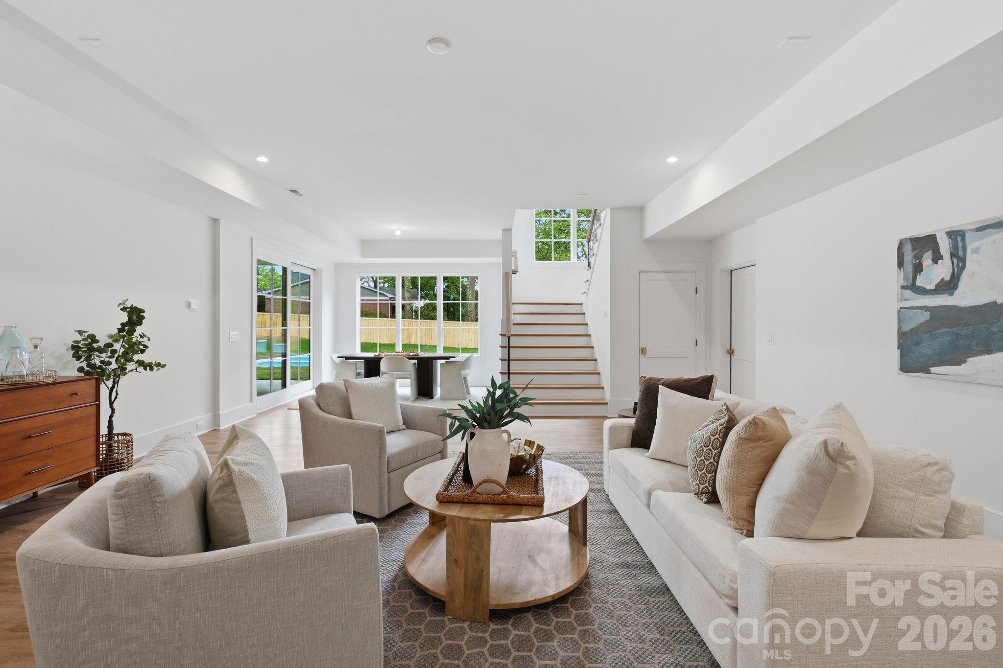 Mammoth Oaks - Residential