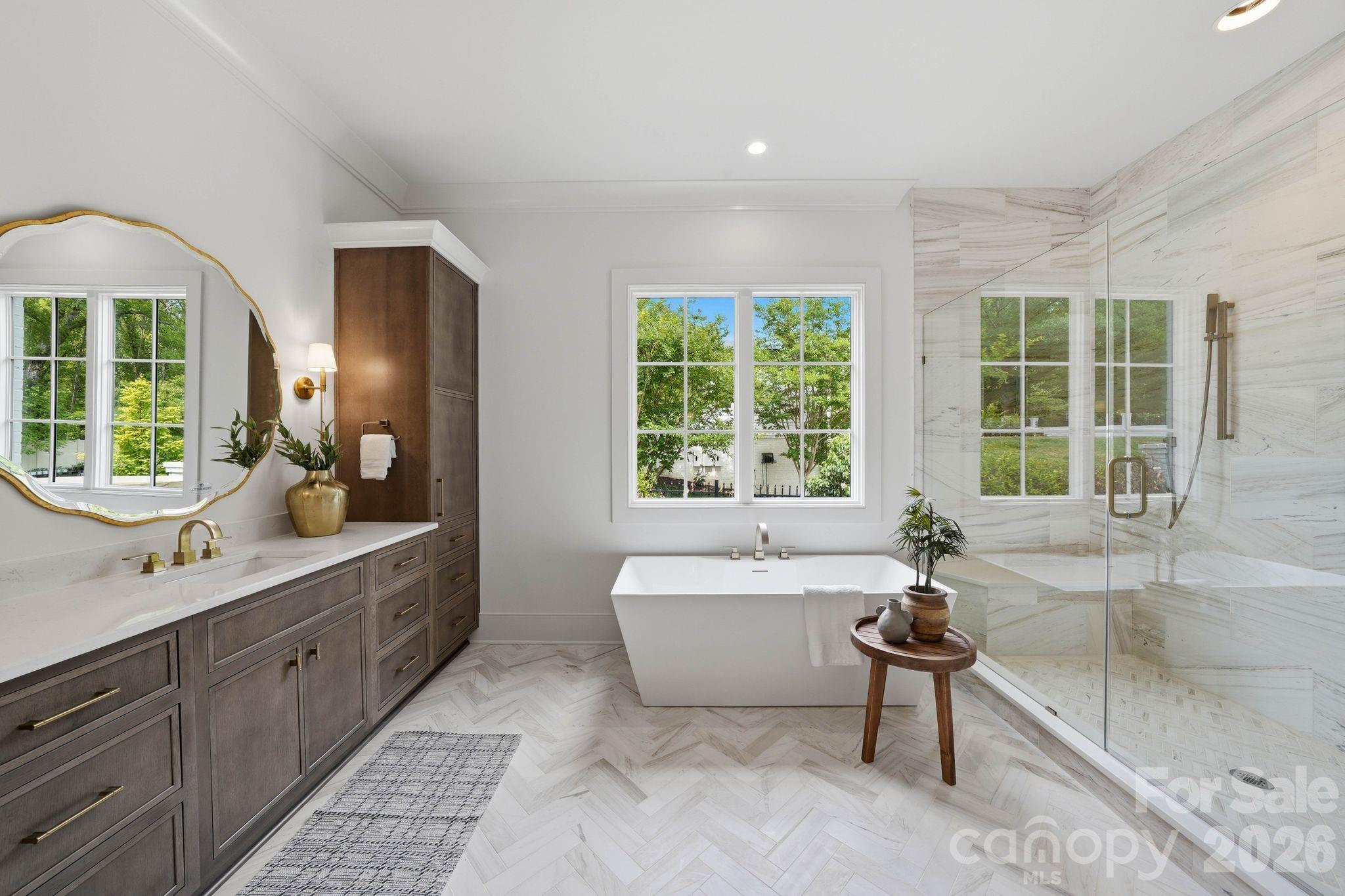 Mammoth Oaks - Residential