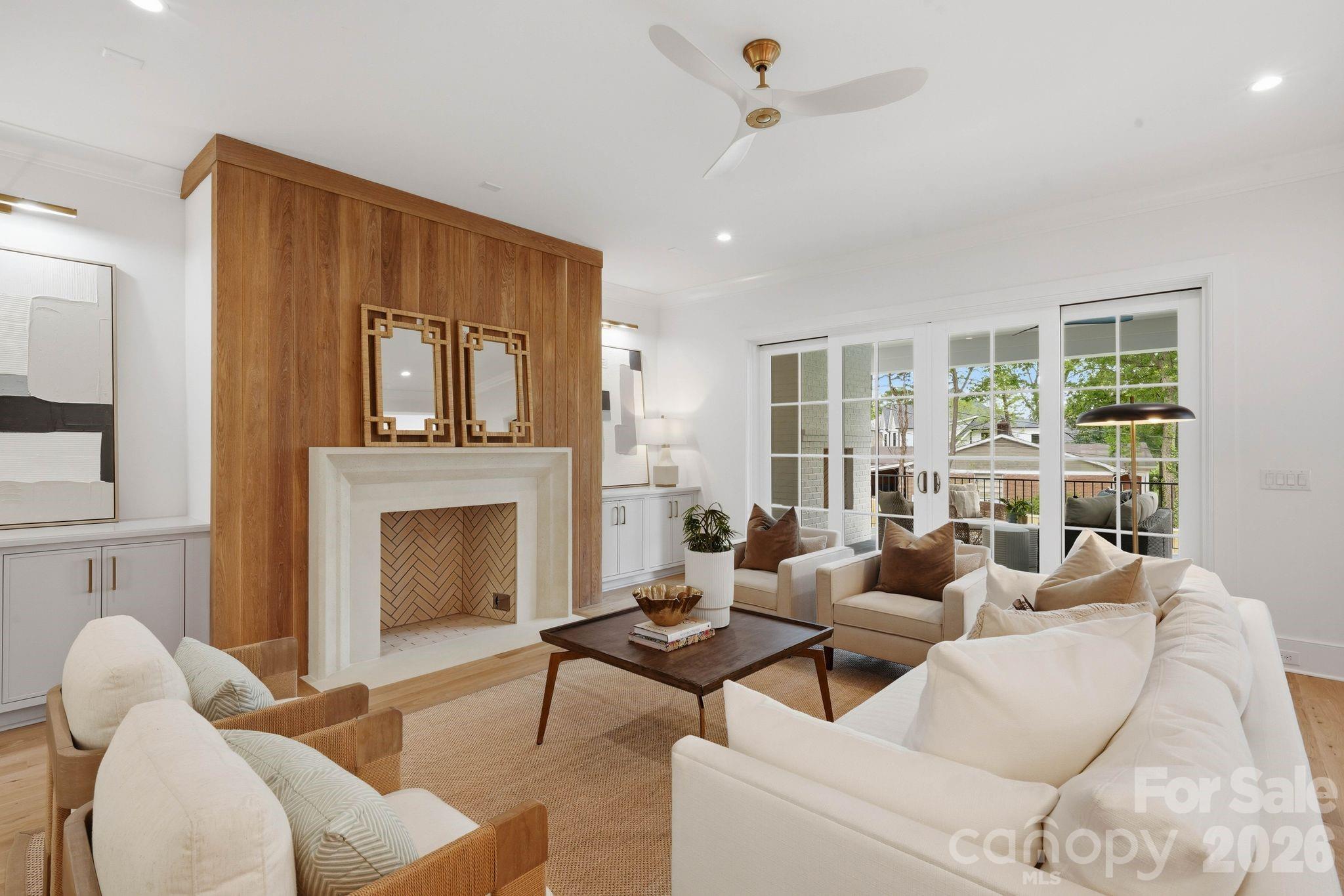 Mammoth Oaks - Residential
