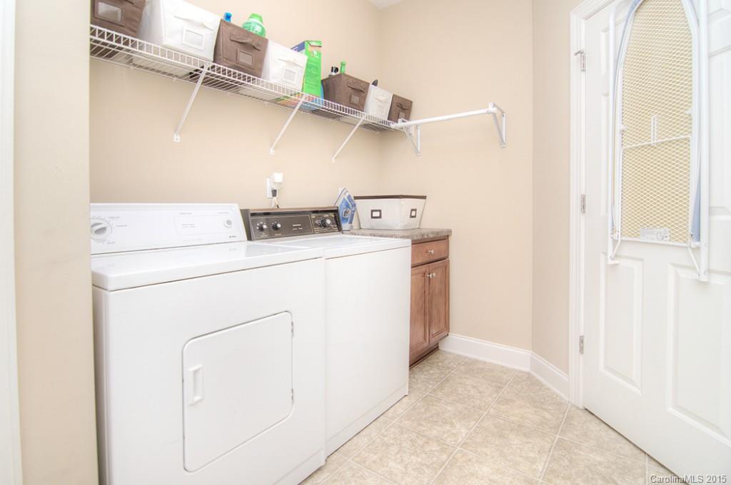 Hilton Meadows - Residential